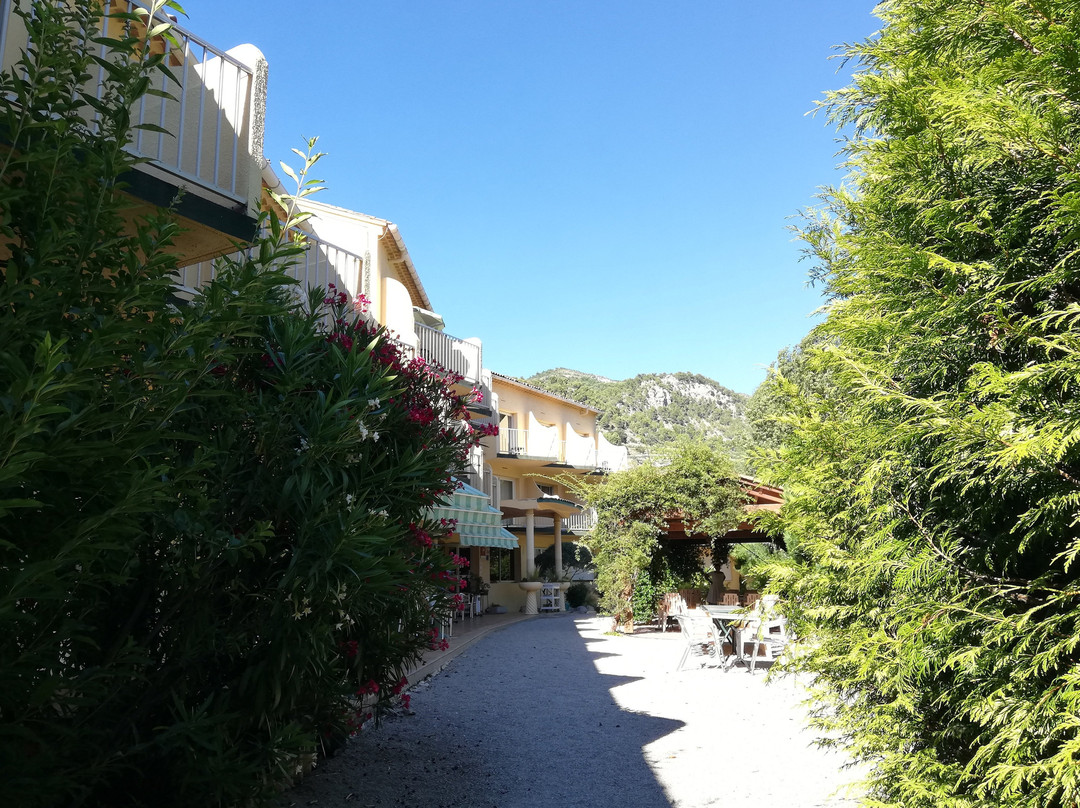 Hotel Sous l'Olivier主图