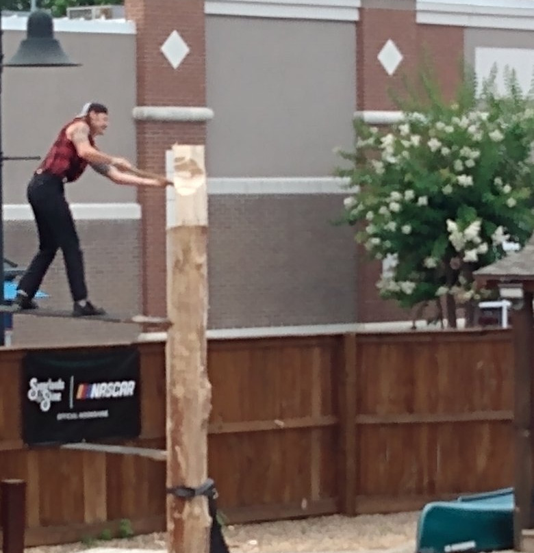 Paula Deen's Lumberjack Feud Supper Show-皮金福奇必去景点