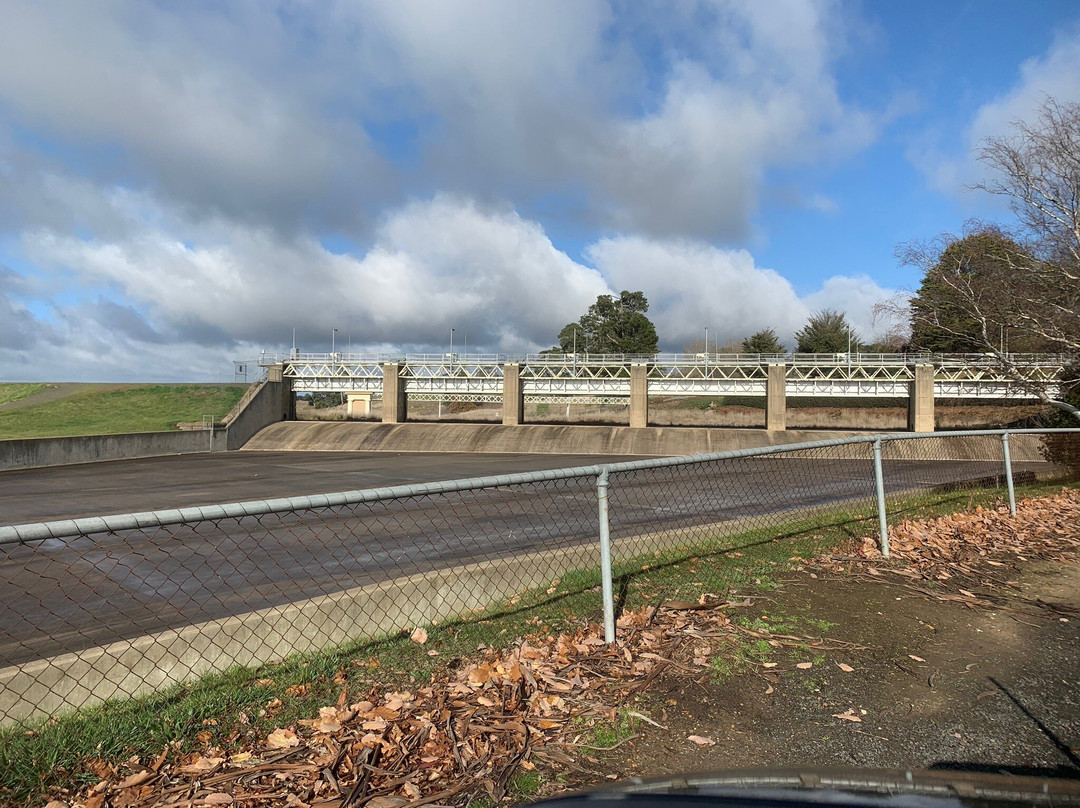 Malmsbury Reservoir/ Weir-Malmsbury必去景点