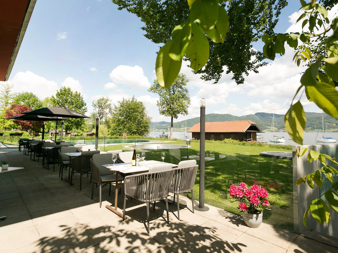 Achterdeck by Aichinger