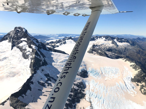 True South Flights-皇后镇必去景点