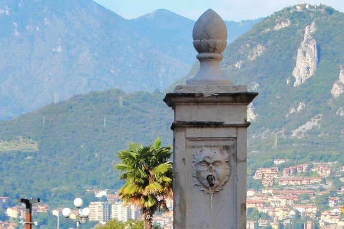 Fontana di Piazza Mercato景点图片