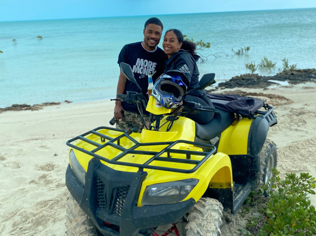 Tropic Wheels Tours-George Town必去景点