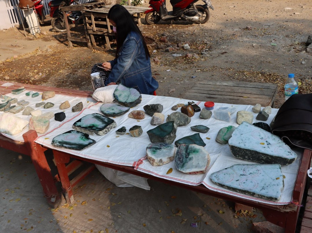 玉石市场-曼德勒必去景点