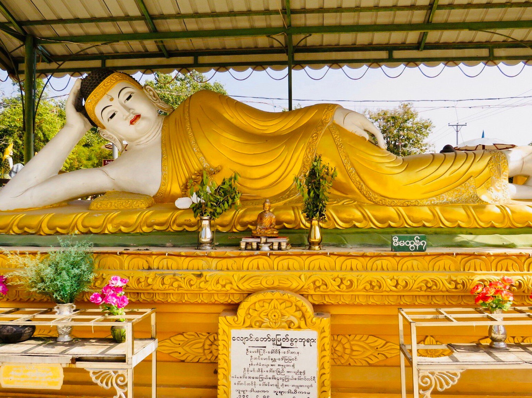 Skinny Buddha景点图片
