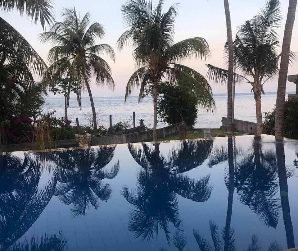 海景图兰本潜水度假村主图