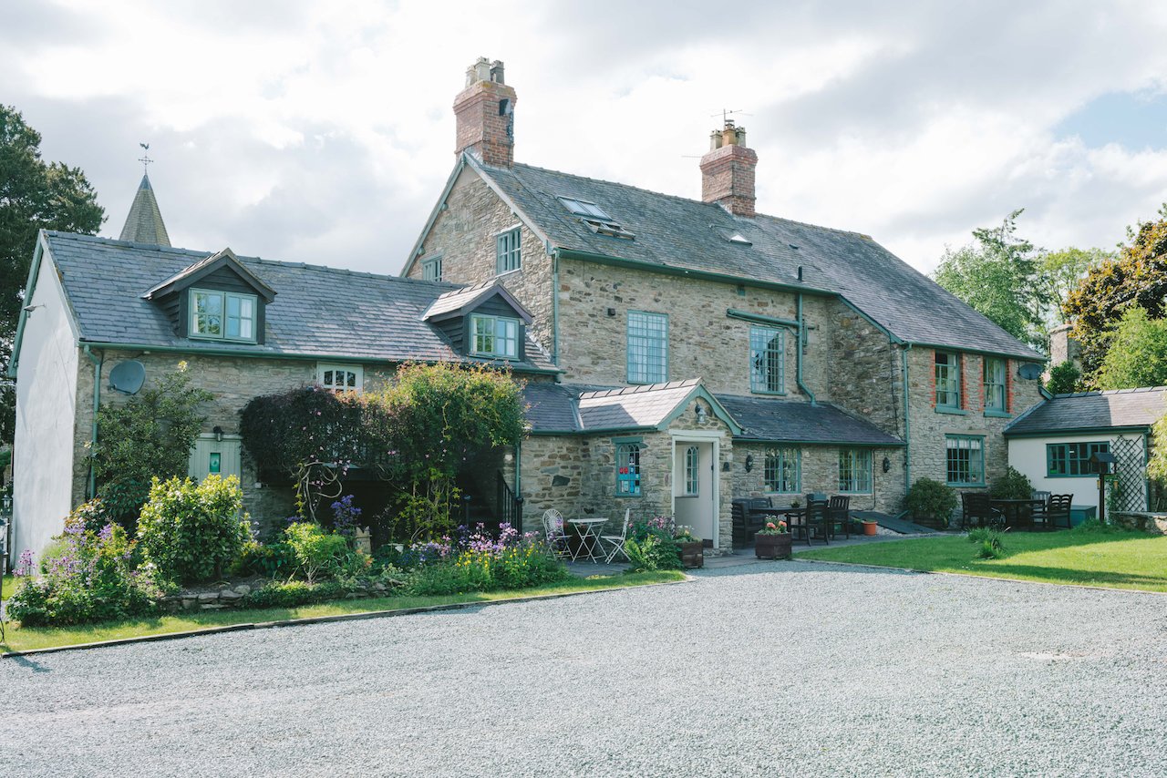 The Coach House-官方