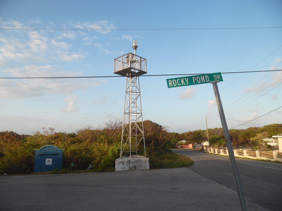 Boatswain Point Light House-西湾必去景点