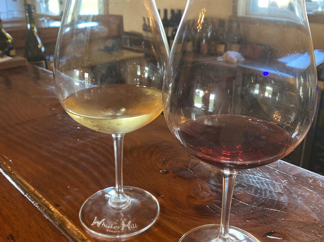 Whiskey Hill Winery & Postlewait's Vineyards-Canby必去景点