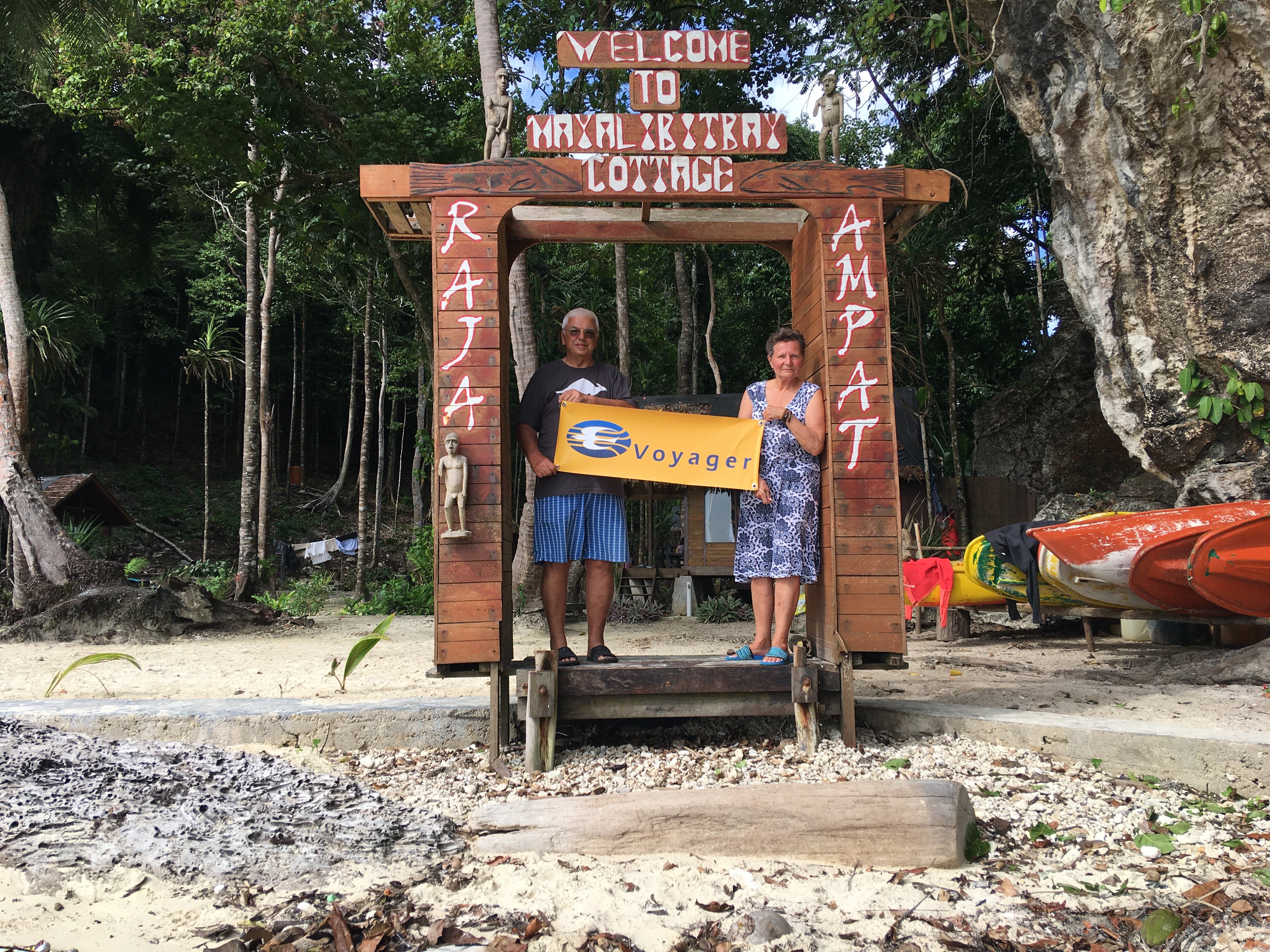 Mayalibit Bay Cotagge-官方