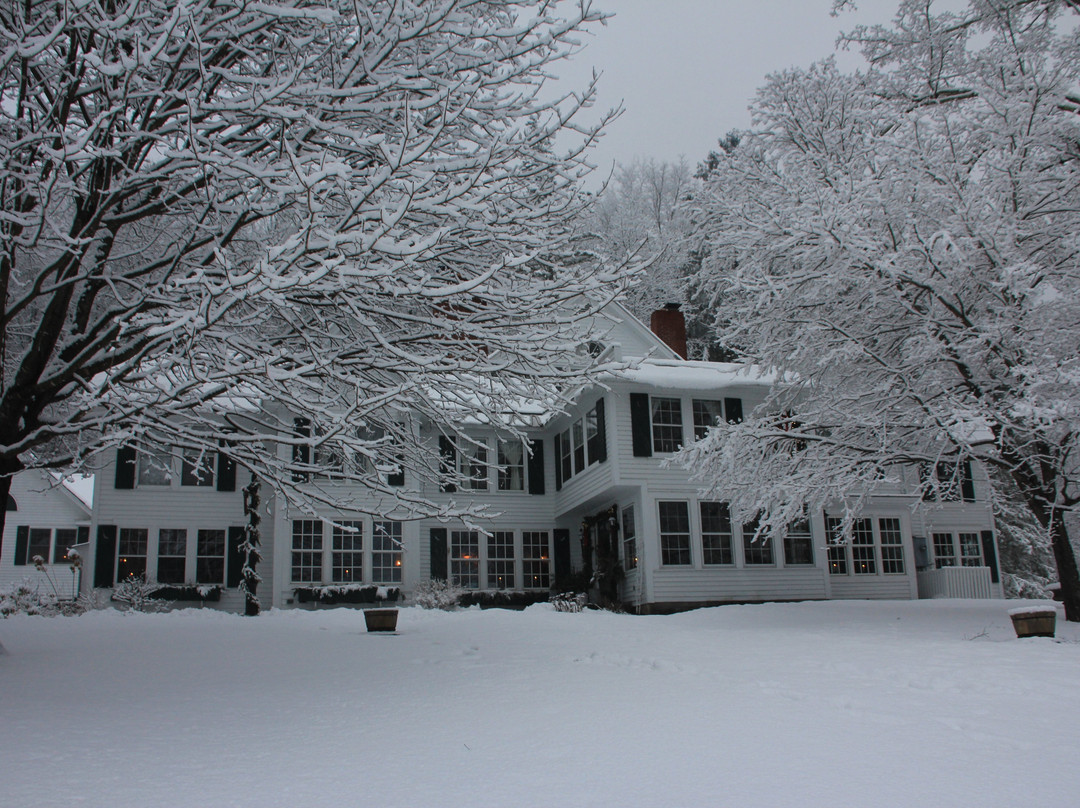 West Mountain Inn主图