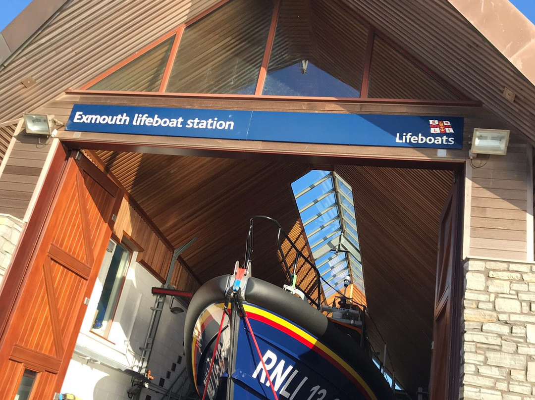 Exmouth Lifeboat Station-埃克斯茅斯必去景点