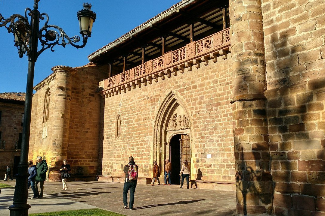 Iglesia Santa Maria la Mayor景点图片