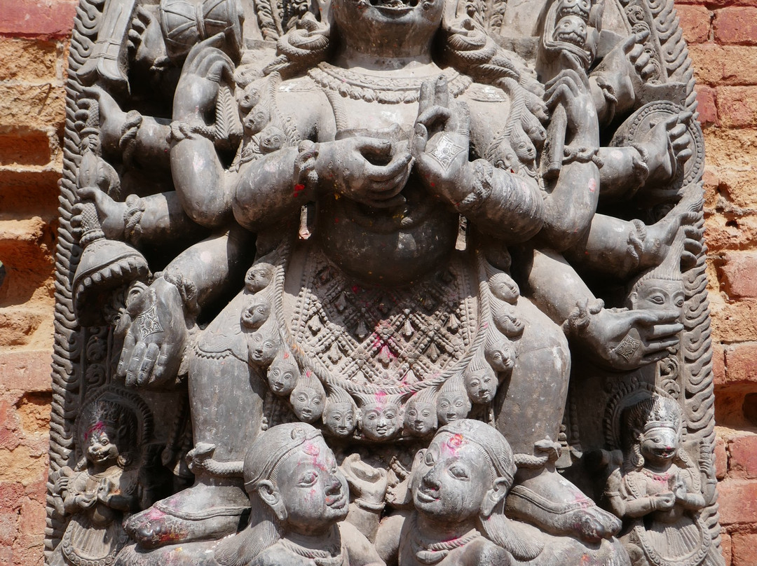 Ugrachandi and Bhairav Statues-巴克塔布必去景点