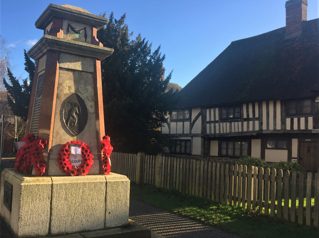 Headcorn War Memorial景点图片