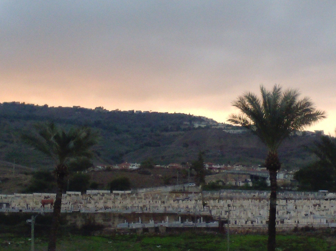 盖海滩酒店主图