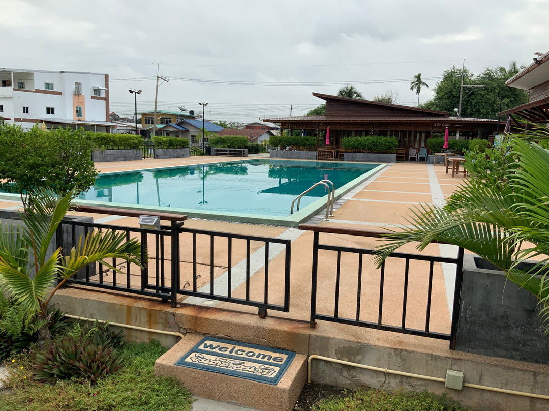 Chao Mae Song Nang Phi Nong Shrine-莫达汉必去景点