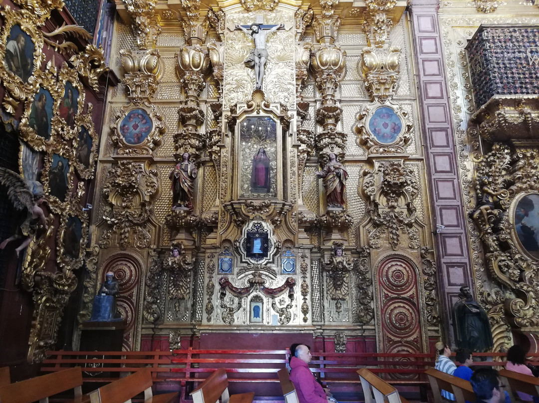 Templo De Santa Rosa De Viterbo景点图片