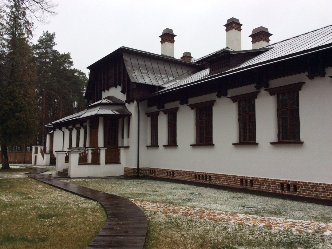 Summery House A.I. Morozova景点图片