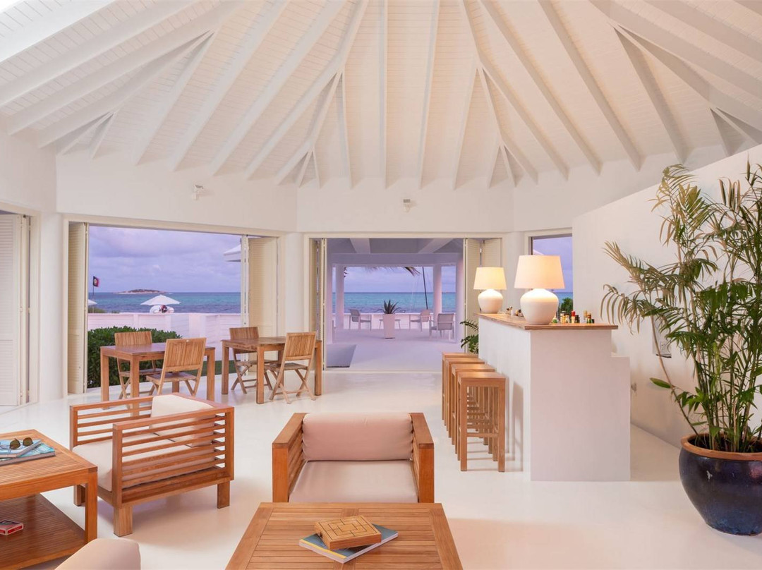 Guanahani Beach Club Resort主图