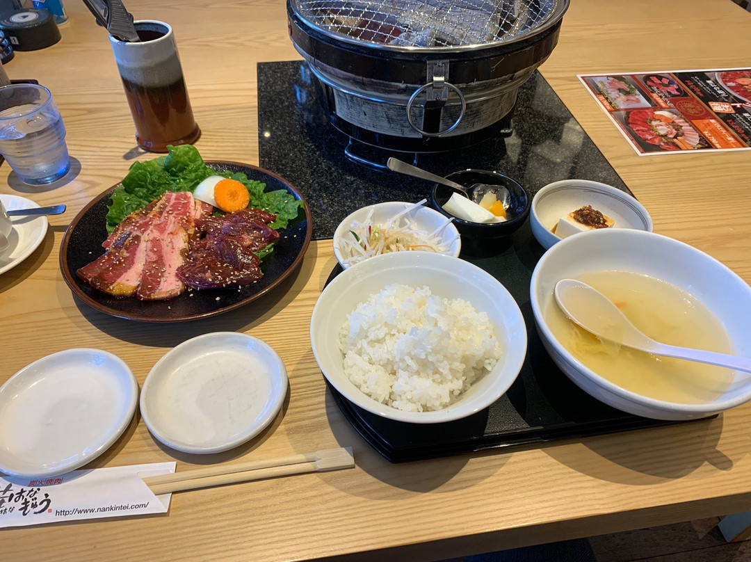 炭火焼肉 華はなぎゅう 東大和店