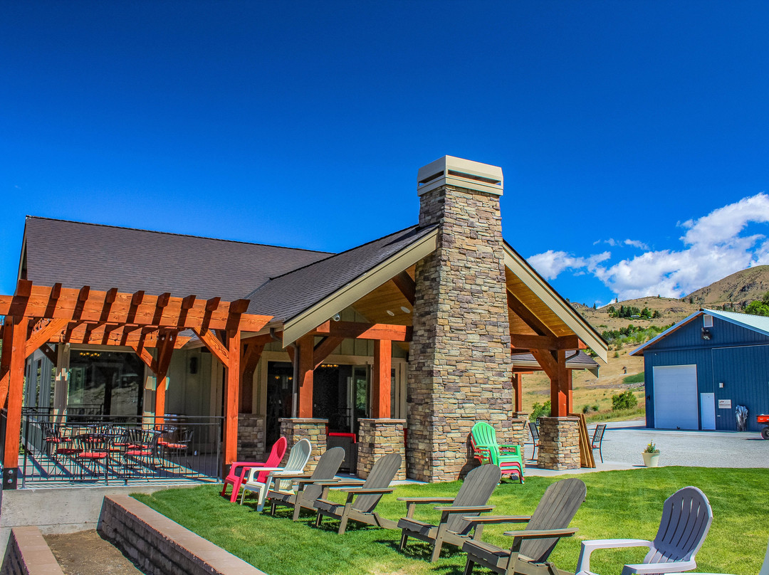 Tipsy Canyon Winery景点图片
