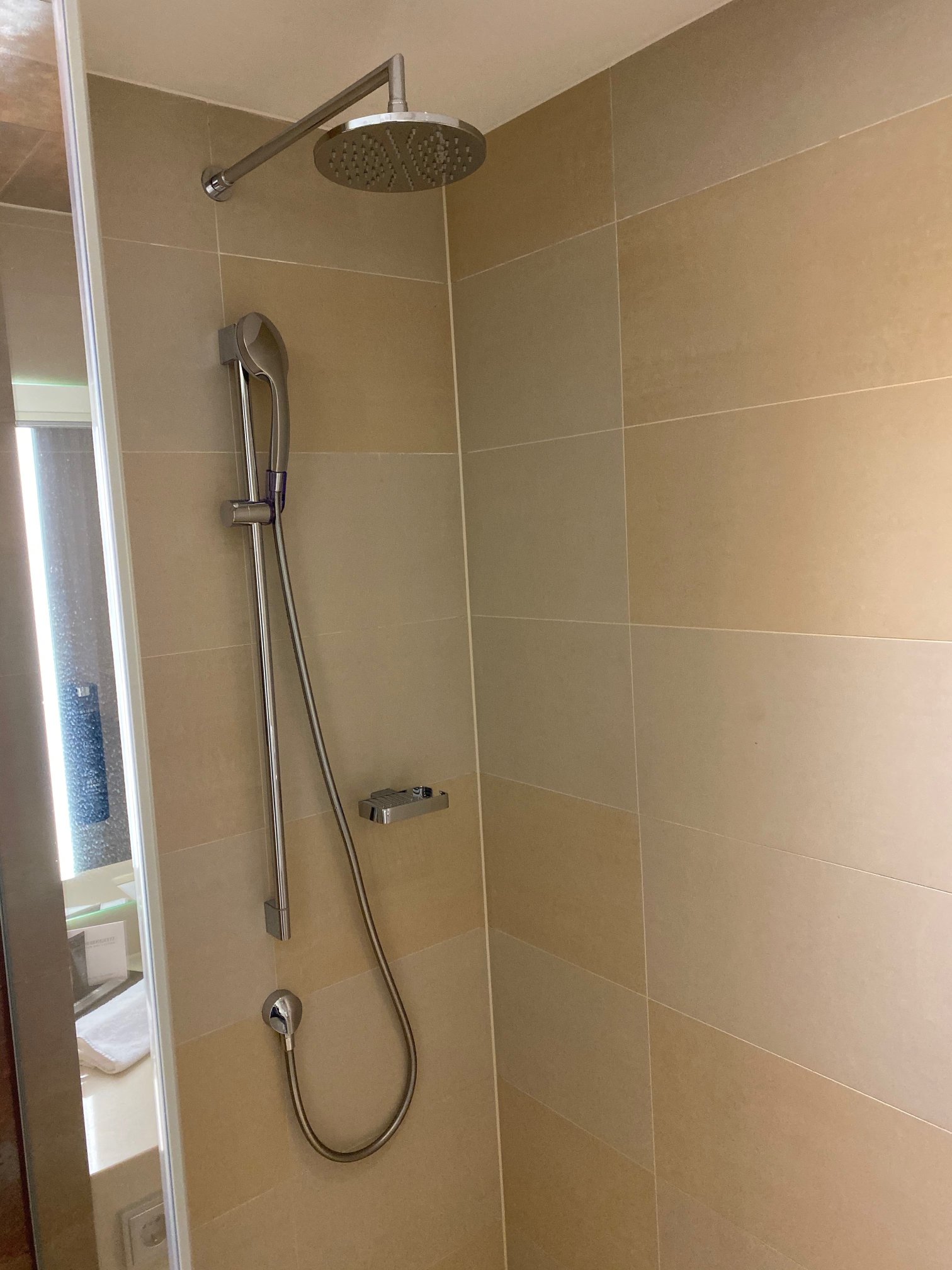 Steigenberger Hotel Bremen-浴室