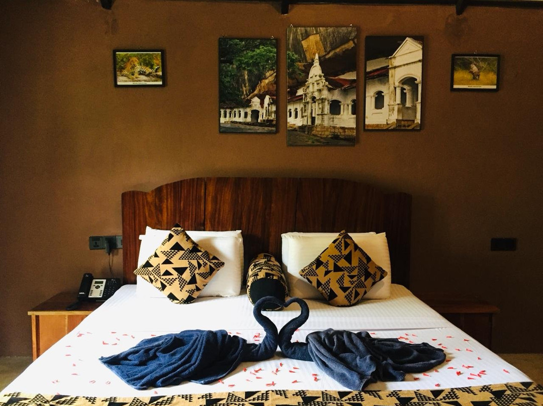 Coco Village Hotel主图