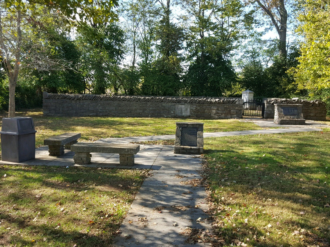 Isaac Shelby Cemetery State Historic Site景点图片