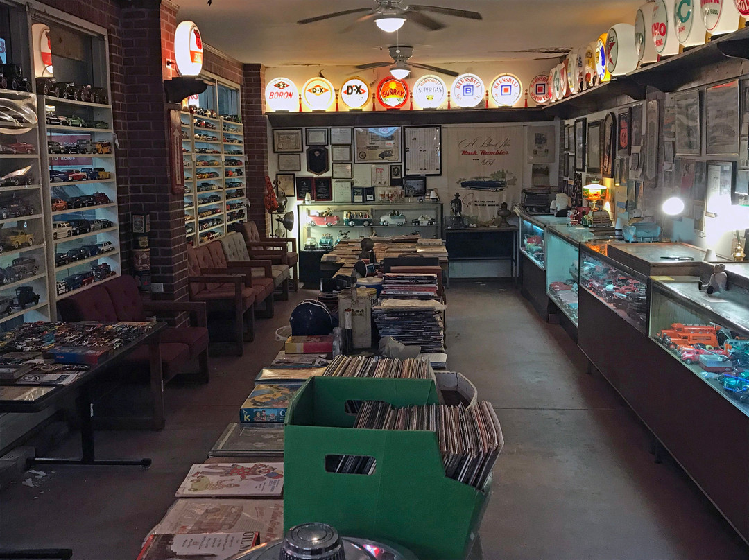 Mike Fuller Auto and Gas Museum-Inola必去景点