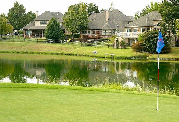 White Hawk Golf Club景点图片