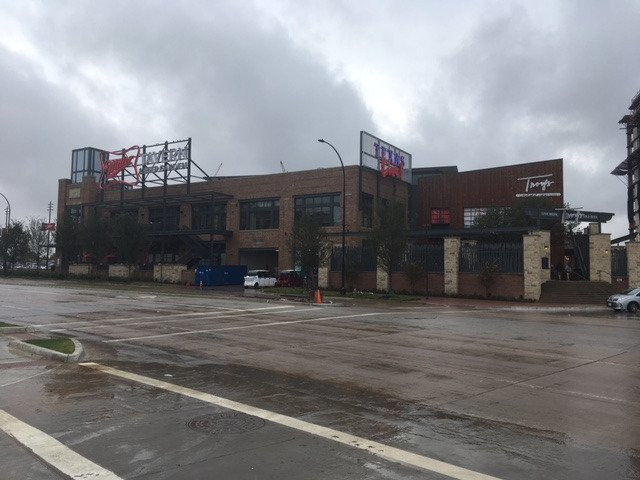 阿灵顿旅游景点-Texas Live!