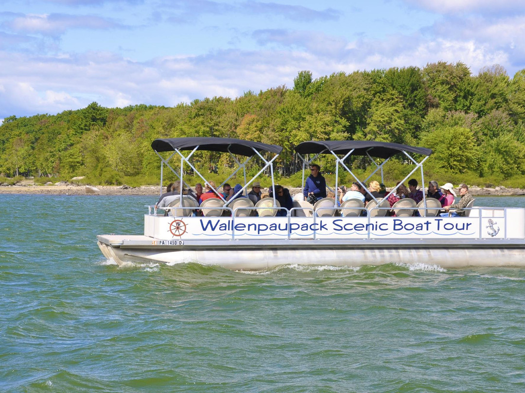Wallenpaupack Boat Tours & Rentals-霍利必去景点