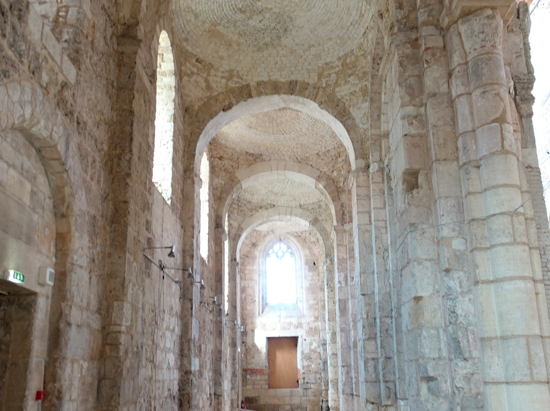 Notre-Dame de Bernay Abbey-Bernay必去景点