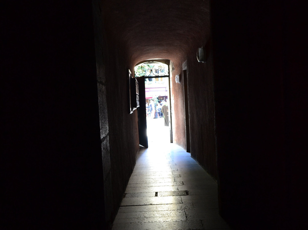 里昂老城区街道-里昂必去景点