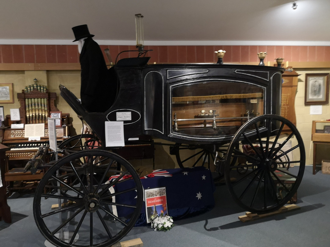 St Helens Visitor Centre & History Room景点图片