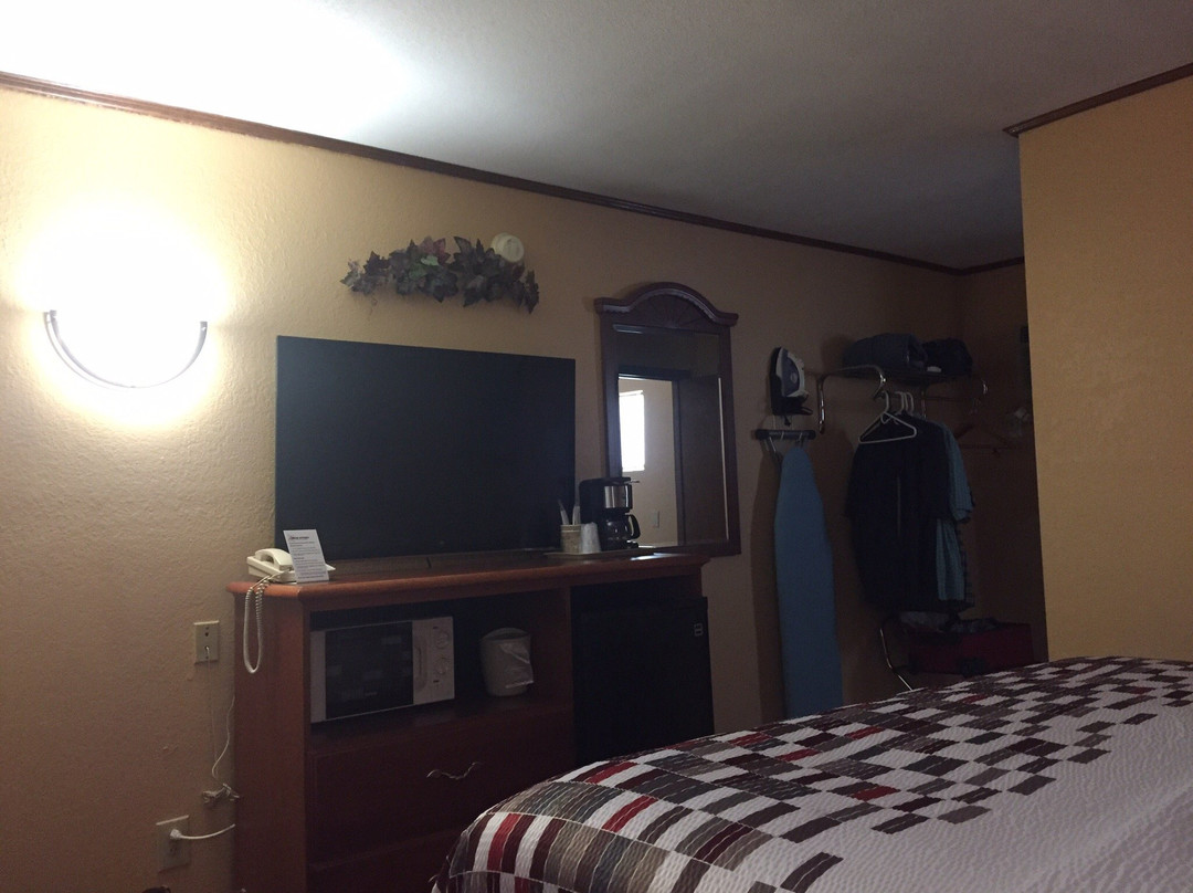 Dequeen Courtyard Inn主图