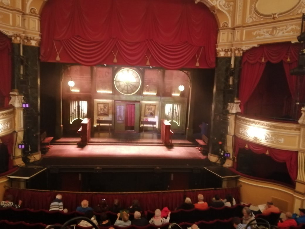 Devonshire Park Theatre景点图片