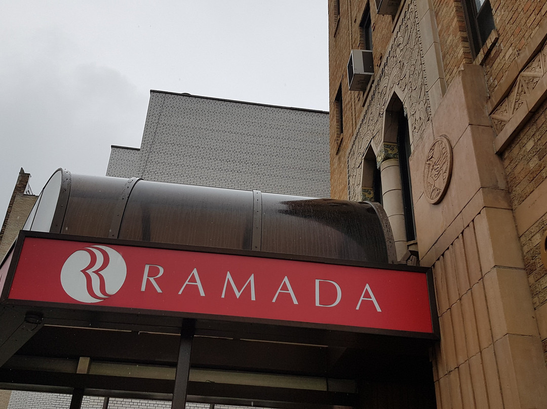 泽西城华美达大酒店主图