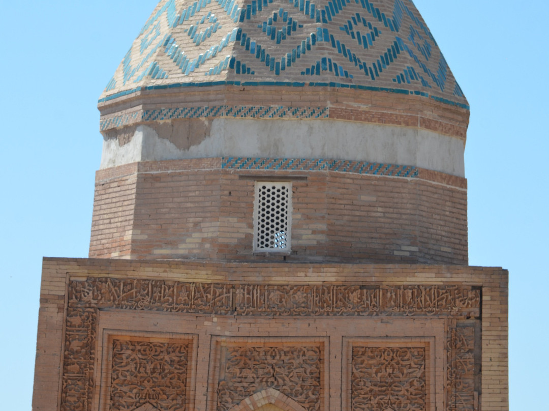 Il Arslan Mausoleum-昆亚乌尔根奇必去景点