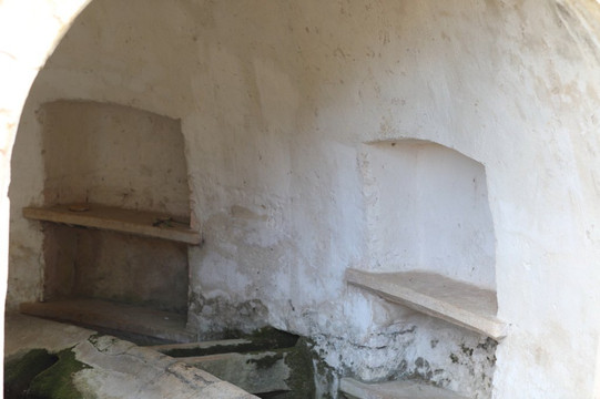 Le lavoir de Nourice à Rosey-Saint-Desert必去景点