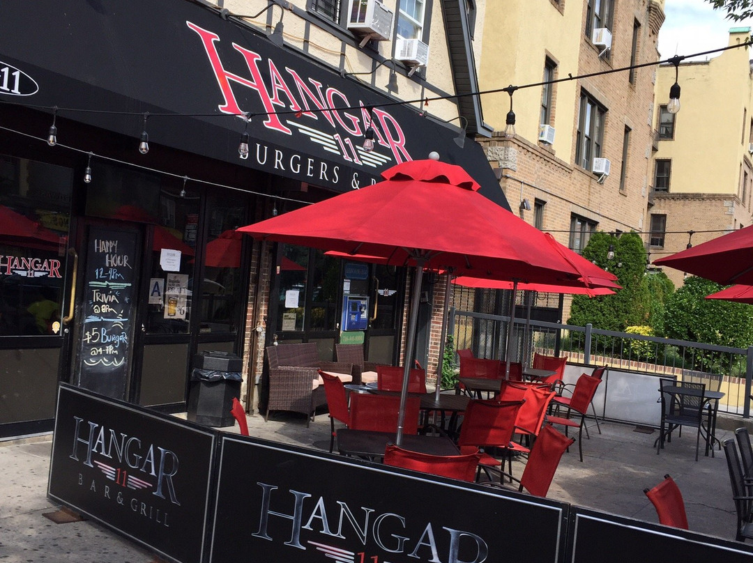 Hangar 11 Bar & Grill-Kew Gardens必去景点