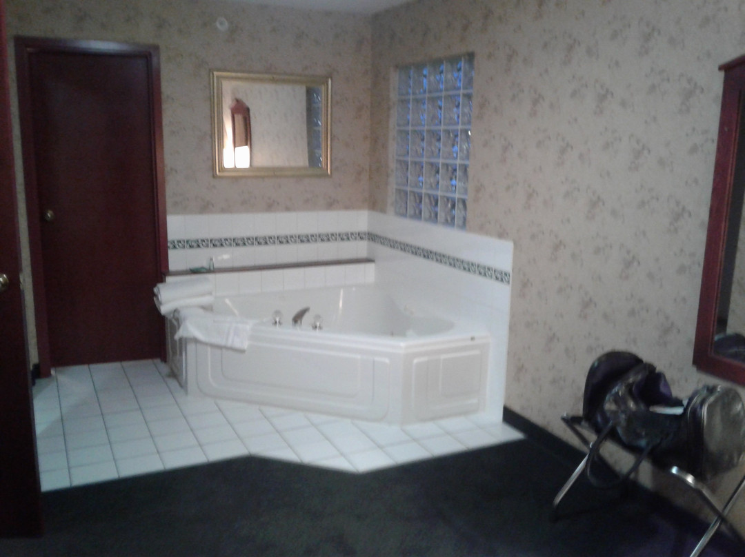 Lakeview Inns & Suites - Fort Saskatchewan主图