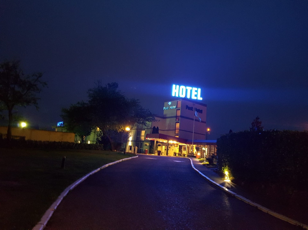 Globales Post Hotel & Wellness主图