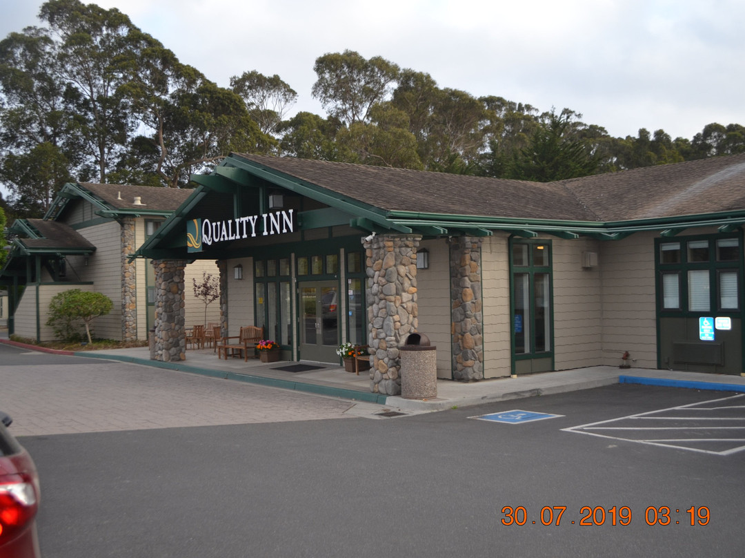 半月湾舒适酒店主图