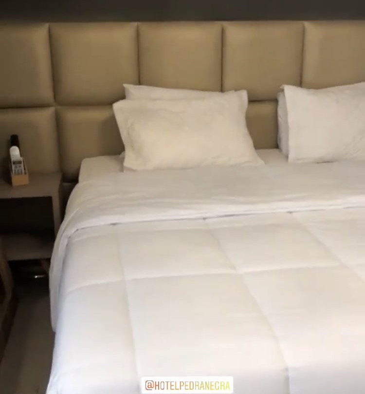 Hotel Pedra Negra主图