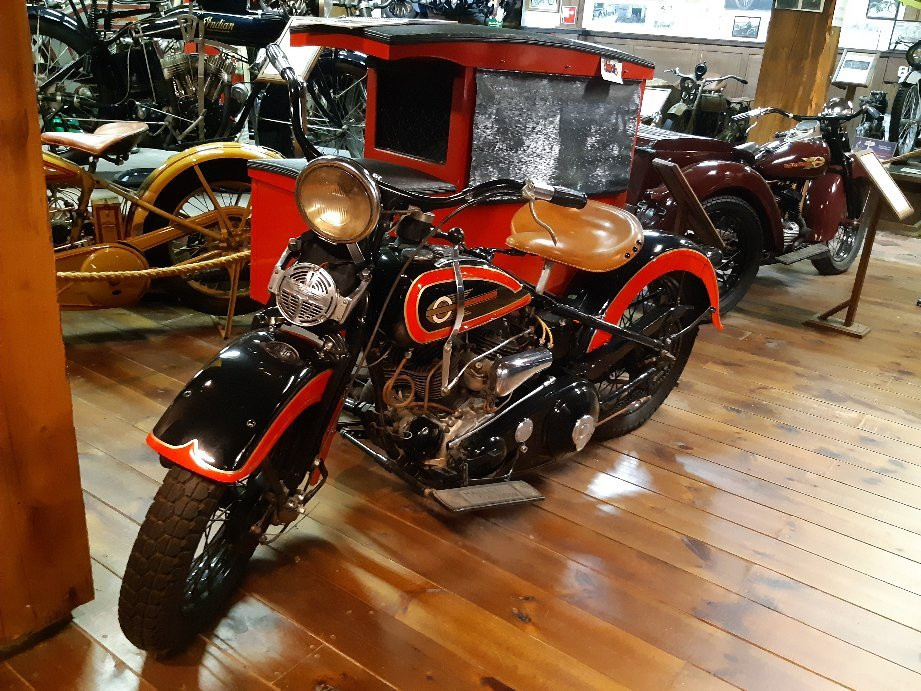 AMM (Amerikaans Motor Museum)-Raalte必去景点
