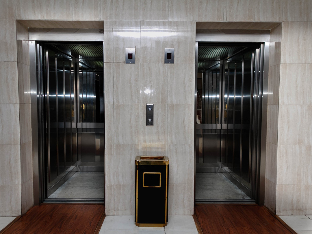 Owu Crown Hotel Ibadan主图