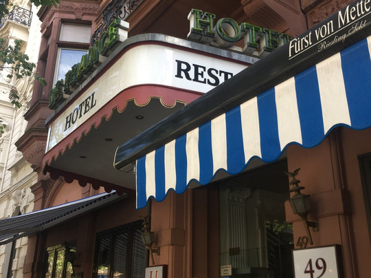 法兰西酒店主图