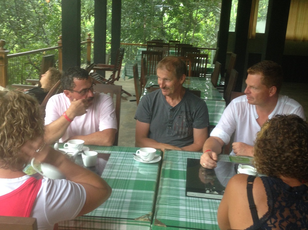 Sinharaja Rain Forest Tours-Deniyaya必去景点